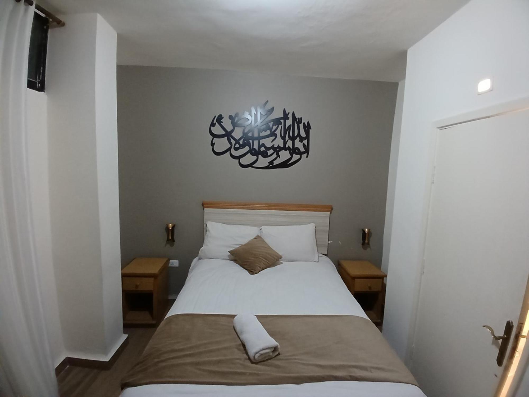 Moab Land Hotel Madaba Buitenkant foto